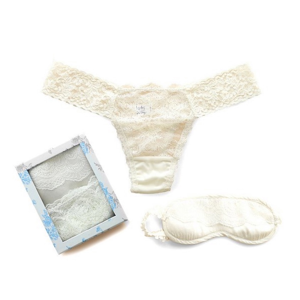 NWT Hanky Panky Julia Eye Mask + Thong Set